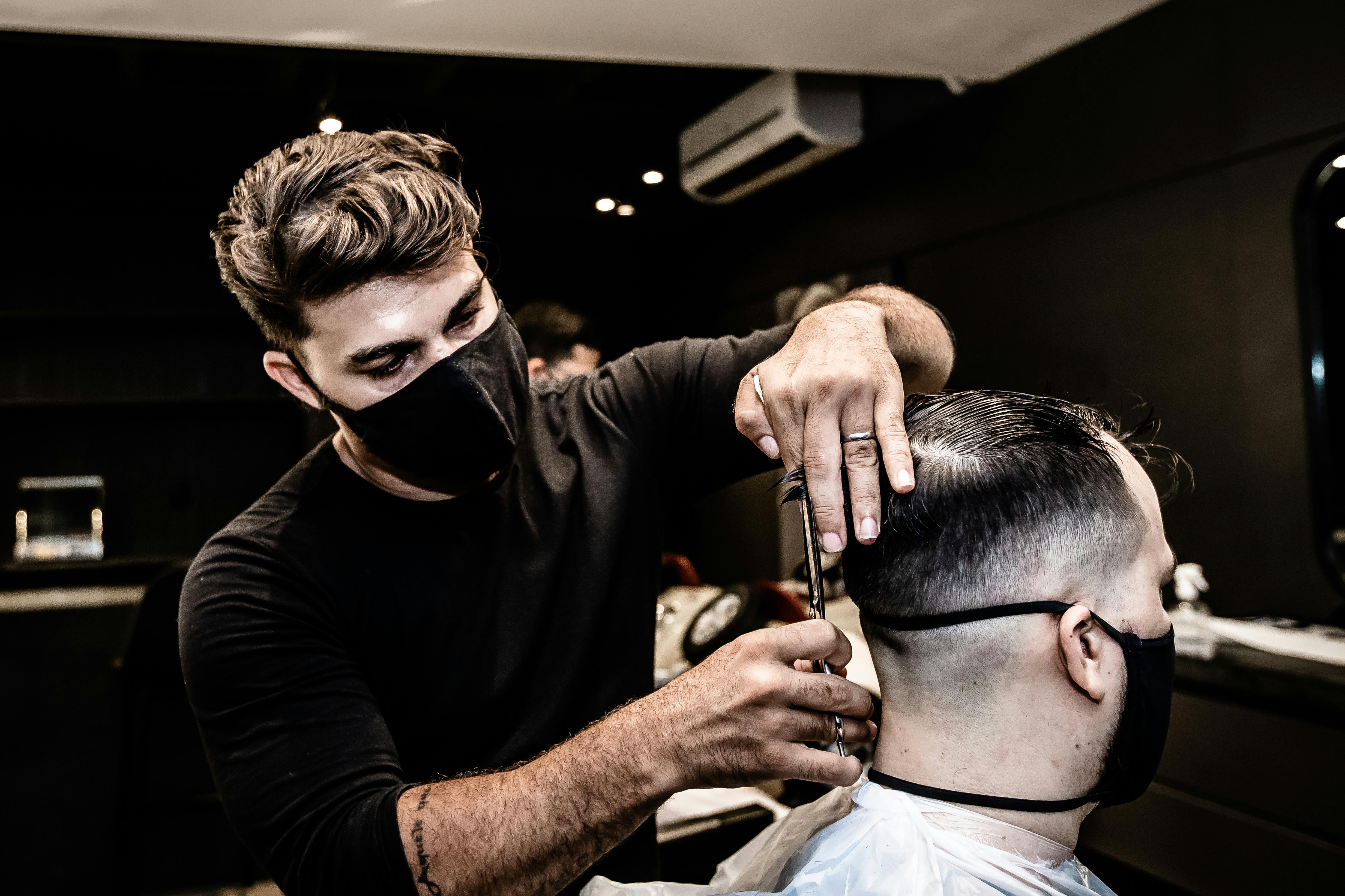 Taper Fade Cut - Contemporary Men's Styling